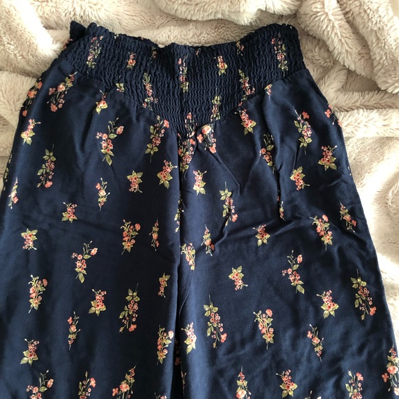 Navy and Pink Floral Off The Shoulder Top and Wide Leg Pants Set - Picture 9 of 13